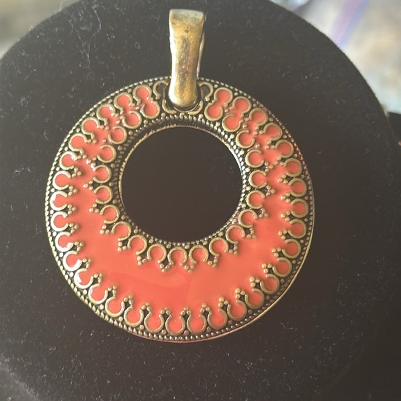 Premier Designs Double Take Pendant Drop - Picture 3 of 6